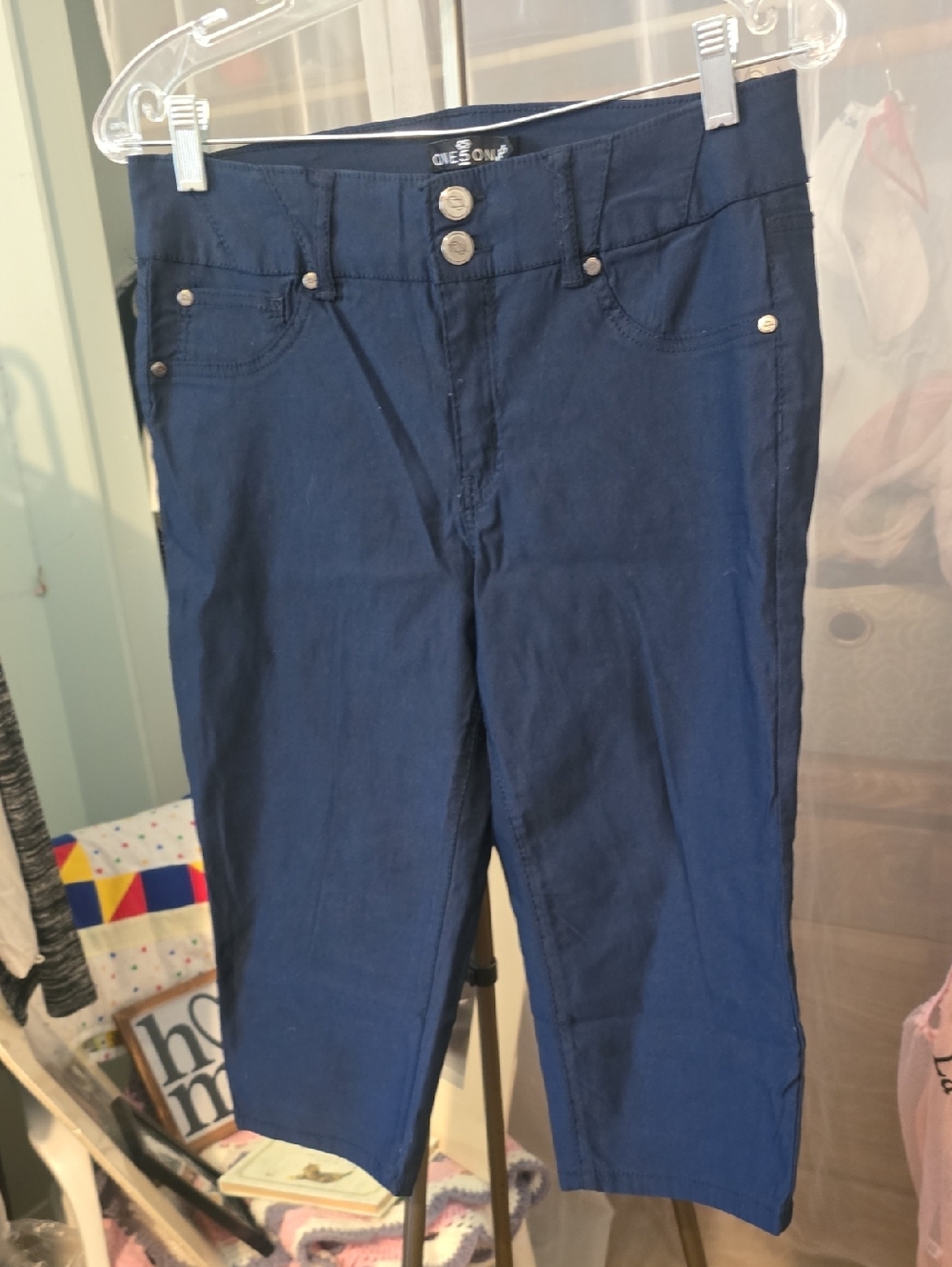 One 5 One Navy Blue Capri Pants Size 12